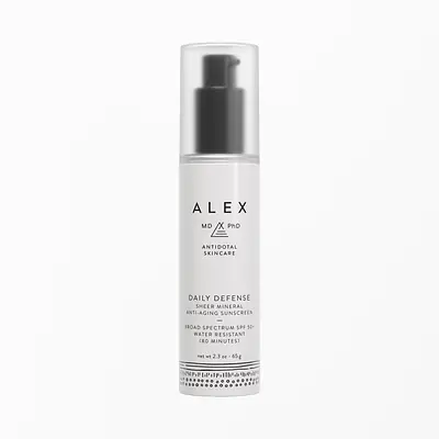 Daily Defense Sheer Mineral Anti-Aging Sunscreen SPF50+ primary image