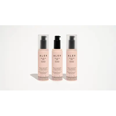 Daily Defense Tinted Mineral Anti-Aging Sunscreen SPF 50+ secondary image